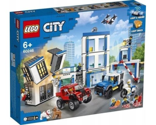 Конструктор LEGO City Полицейский участок Арт.60246, 743 дет.