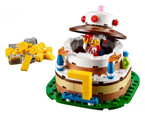 Конструктор LEGO Accessories Торт на День Рождения Арт. 40153, 120 дет.