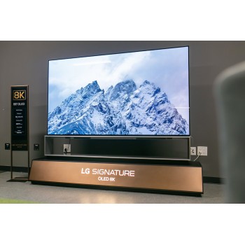 Телевизор LG OLED88Z9 8K