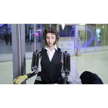 Робот-андроид "Пушкин"
