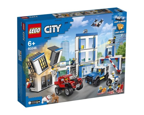 Конструктор LEGO City Полицейский участок 60246