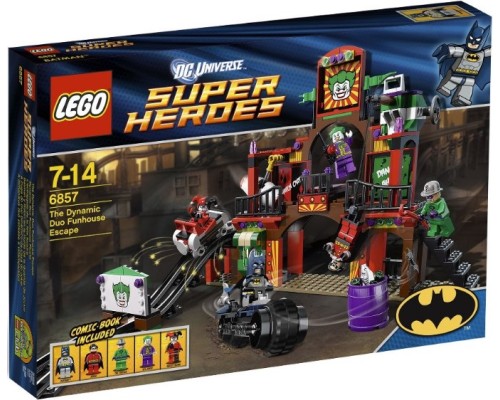 Конструктор LEGO DC Comics Super Heroes Логово Бэтмена 6860