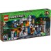 Набор Лего 21147 Minecraft Приключения в шахтах
